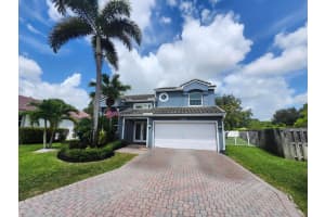 1582 Nw 135th Avenue, Pembroke Pines