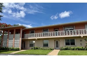 1740 Nw 19th Terrace Apt 201, Delray Beach