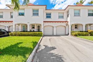 4086 W Palm Aire Drive 18, Pompano Beach 4086 W Palm Aire Drive 18, Pompano Beach