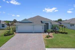 7203 33rd Square, Vero Beach