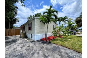 10580 Sandalfoot Boulevard, Boca Raton 10580 Sandalfoot Boulevard, Boca Raton