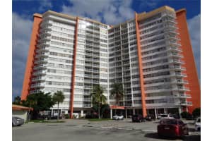 1301 Ne Miami Gardens Drive 605w, Miami 1301 Ne Miami Gardens Drive 605w, Miami