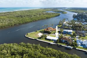 8585 Se Palm Street, Hobe Sound