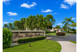 303 Knotty Pine Circle A-1, Greenacres