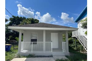 8444 Se Date Street, Hobe Sound 8444 Se Date Street, Hobe Sound