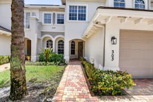 6421 Bella Circle 303, Boynton Beach