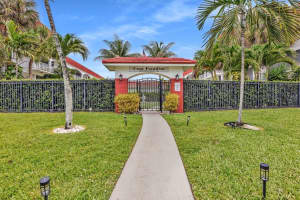 580 Egret Drive 121, Hallandale Beach 580 Egret Drive 121, Hallandale Beach