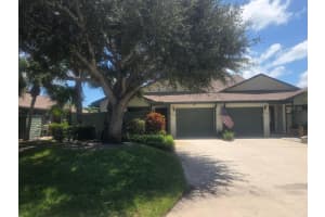 6856 Se Bunker Hill Drive, Hobe Sound