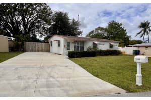 5771 Nw 24th Court, Margate