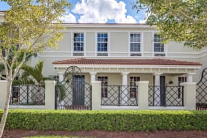 8221 Nw 8th Way, Boca Raton