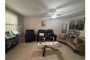 1011 Ventnor Crescent, Deerfield Beach