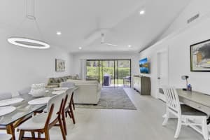 106 Club Drive, Palm Beach Gardens