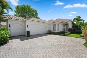 12171 Glen Bay Drive, Wellington