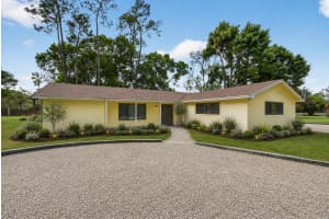 749 W Rambling Drive, Wellington