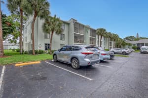 3630 Alder Drive Apt H1, West Palm Beach