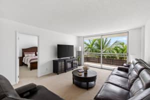 555 Nw 4 Avenue 4230, Boca Raton 555 Nw 4 Avenue 4230, Boca Raton