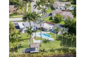 8946 Sw 52nd Court, Cooper City