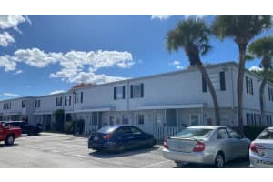 1820 Amberly Avenue T-10, Orlando