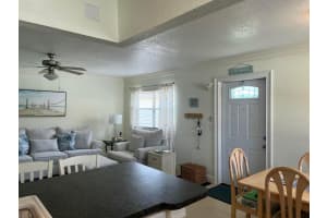84 Saxony B, Delray Beach 84 Saxony B, Delray Beach