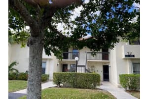 3367 Perimeter Drive, Greenacres
