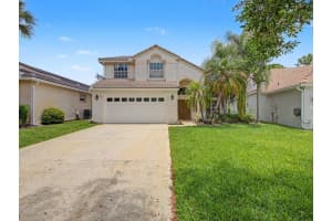 6467 Se Wild Olive Lane, Stuart