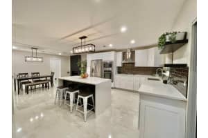 1799 Shower Tree Way, Wellington