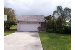 5597 American Cr, Delray Beach