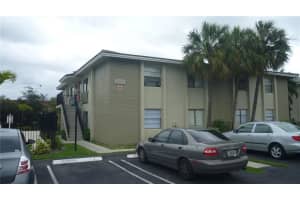 2631 Riverside Dr 2631-2, Coral Springs