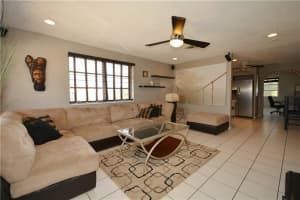 2175 Ne 56th St 201, Fort Lauderdale