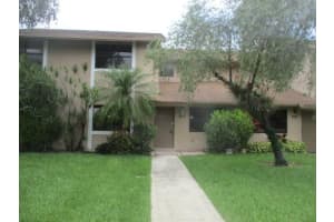 207 Lakeside Circle 207, Sunrise 207 Lakeside Circle 207, Sunrise