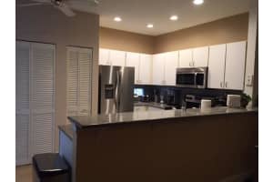 11880 Royal Palm Blvd 11880, Coral Springs