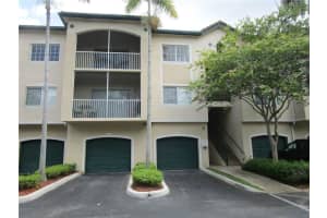 7360 Nw 4th St 305, Plantation