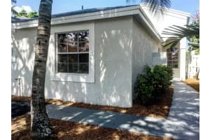 2810 E River Run Circle, Miramar