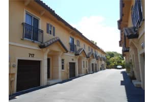 717 Ne 43rd St 717, Oakland Park 717 Ne 43rd St 717, Oakland Park