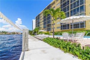 615 N Riverside Drive 402, Pompano Beach