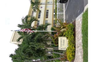 2921 Ne 28th Street 301, Lighthouse Point