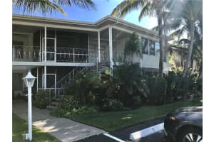 2748 28th Avenue 10, Lighthouse Point