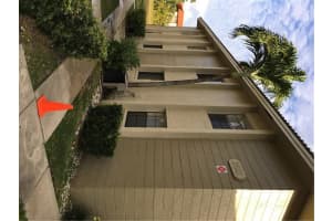 2621 Riverside Dr 3, Coral Springs