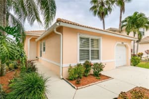 3908 Nw 89th Avenue, Coral Springs