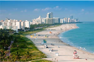 7705 Abbott Ave 302, Miami Beach