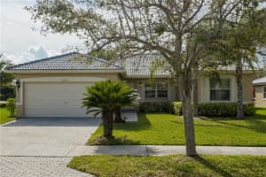 10946 Nw 56th Court, Coral Springs