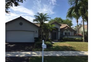 12526 Sw 9th Place, Davie