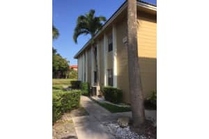 2621 Riverside Dr 6, Coral Springs