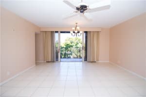 2300 Ne 33rd Ave 402, Fort Lauderdale