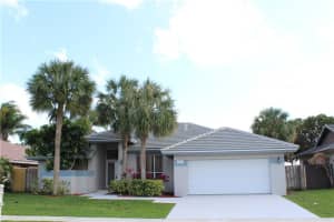 9660 Carousel Cir S, Boca Raton