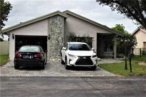 990 Nw 89th Avenue, Plantation