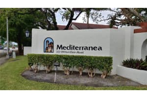 327 Ives Dairy Road 32705, Miami