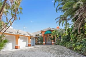 2450 Kensington Boulevard, Davie