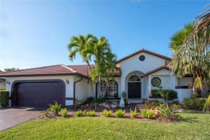 7915 Nw 85th Ter, Tamarac
