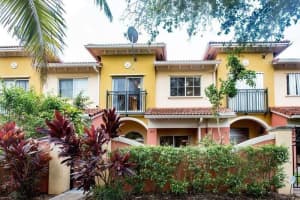 705 N Santa Catalina Cir 705, North Lauderdale